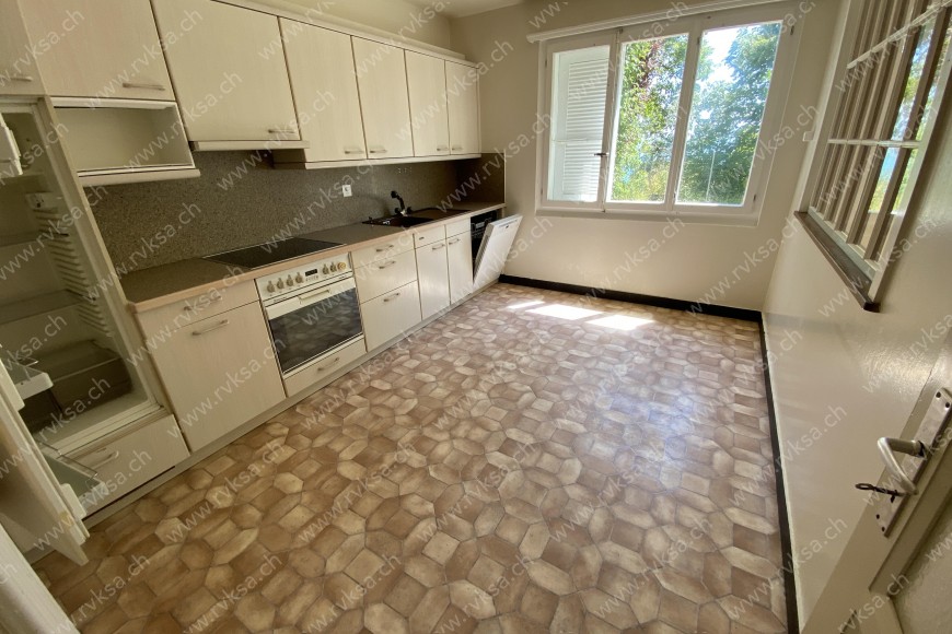 Appartement de 4 pièces, 130 m2, à Neuchâtel - Séjour 