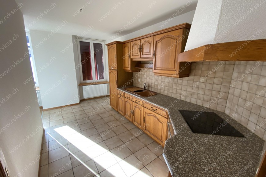 Appartement de 2.5 pièces, à Le Landeron - Séjour 