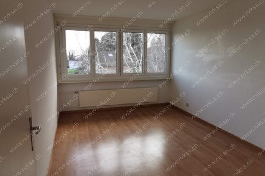 Appartement de 3.5 pièces, 73 m2, à Les Geneveys-sur-Coffrane - Chambre N°1 