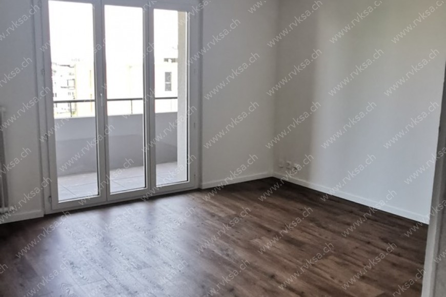 Appartement de 4 pièces, à Bevaix - Séjour 