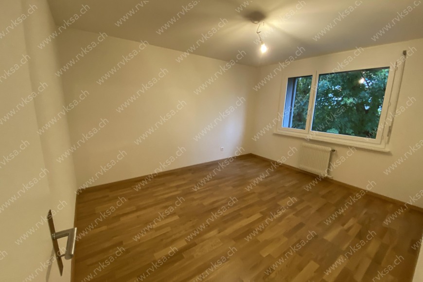 Appartement de 3 pièces, 64 m2, à Cornaux - Chambre N°2 