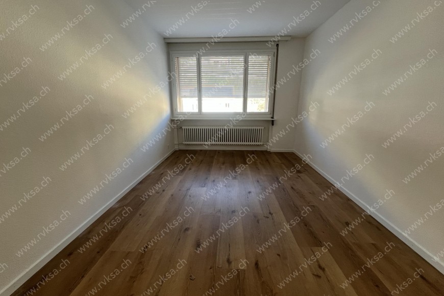 Appartement de 2 pièces, 45 m2, à Hauterive - Chambre N°1 