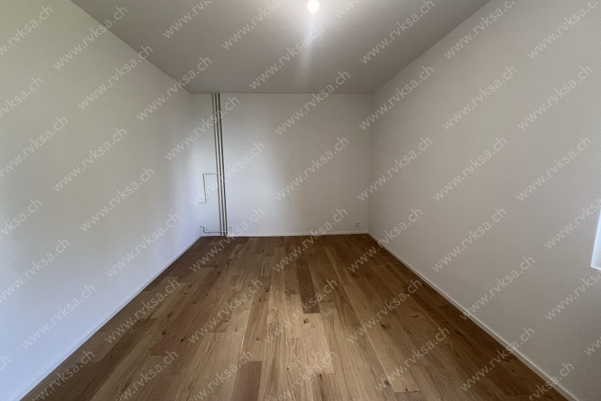 Appartement de 3 pièces, 70 m2, à Neuchâtel - Chambre N°1 