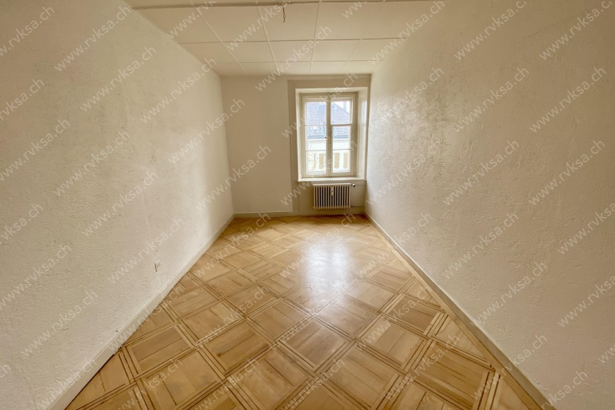 Appartement de 5 pièces, 183 m2, à La Chaux-de-Fonds - Chambre N°1 