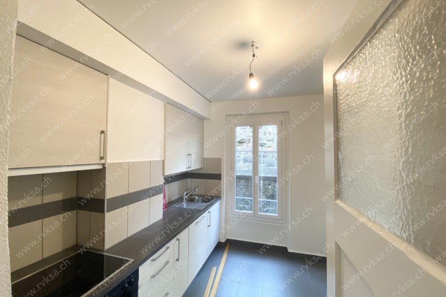 Appartement de 2 pièces, 47 m2, à Neuchâtel Appartement de 2 pièces, 47 m2, à Neuchâtel - Séjour