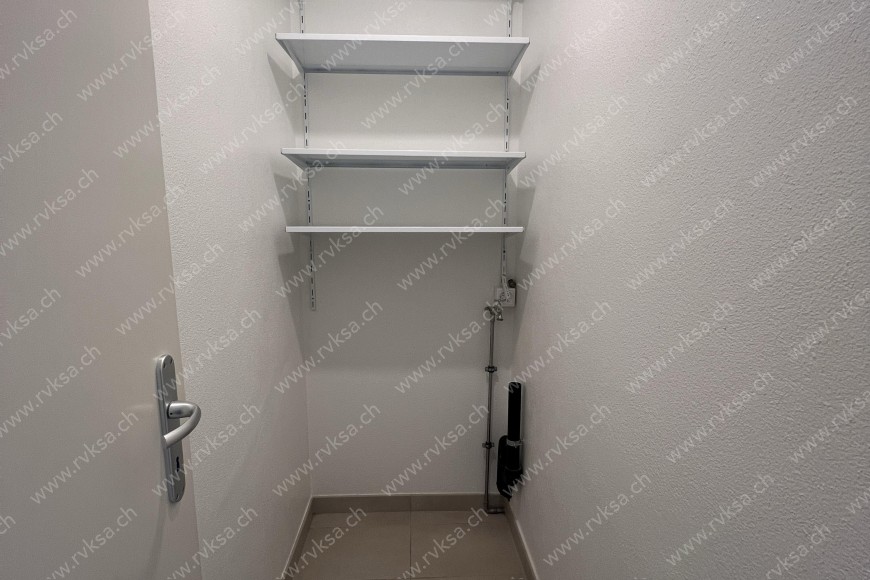 Appartement de 3.5 pièces, à Hauterive - Réduit 