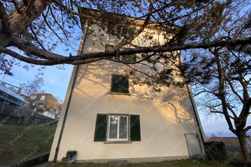 Bâtiment Appartement de 3 pièces, 57 m2, à Neuchâtel