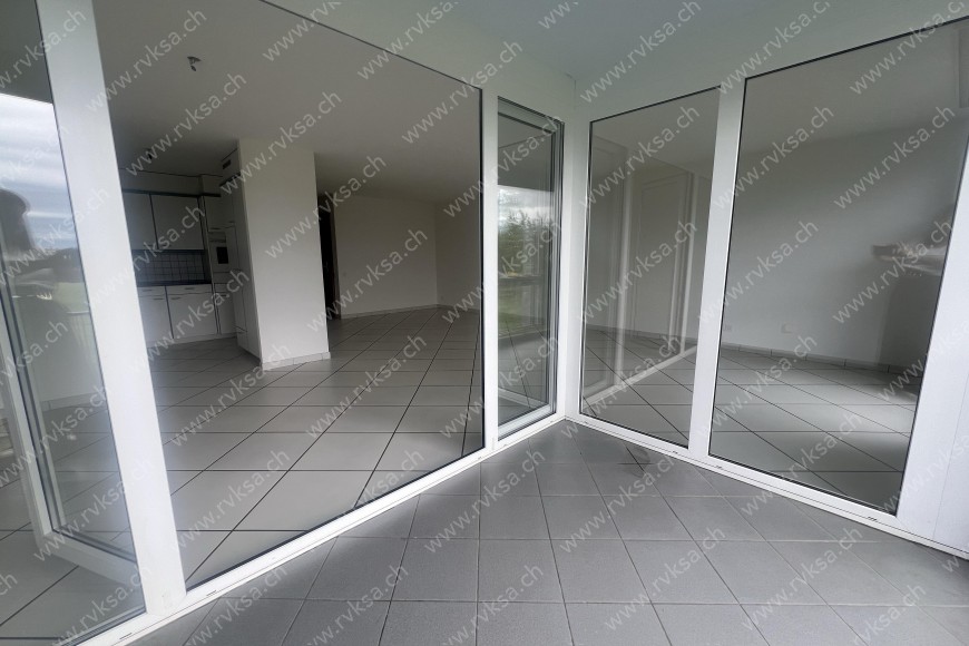 Appartement de 3.5 pièces, 88.4 m2, à Boudry - Balcon - terrasse 