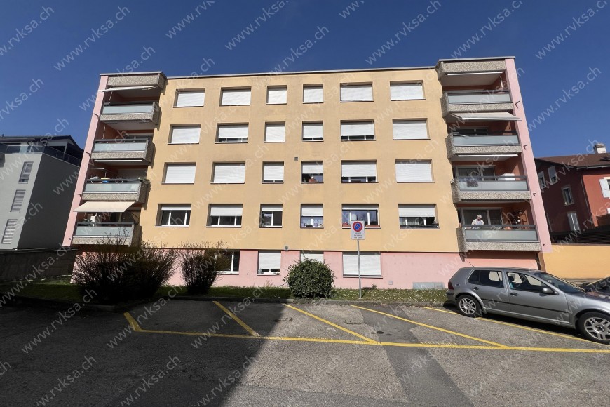 Appartement de 2 pièces, à Hauterive Bâtiment Appartement de 2 pièces, à Hauterive