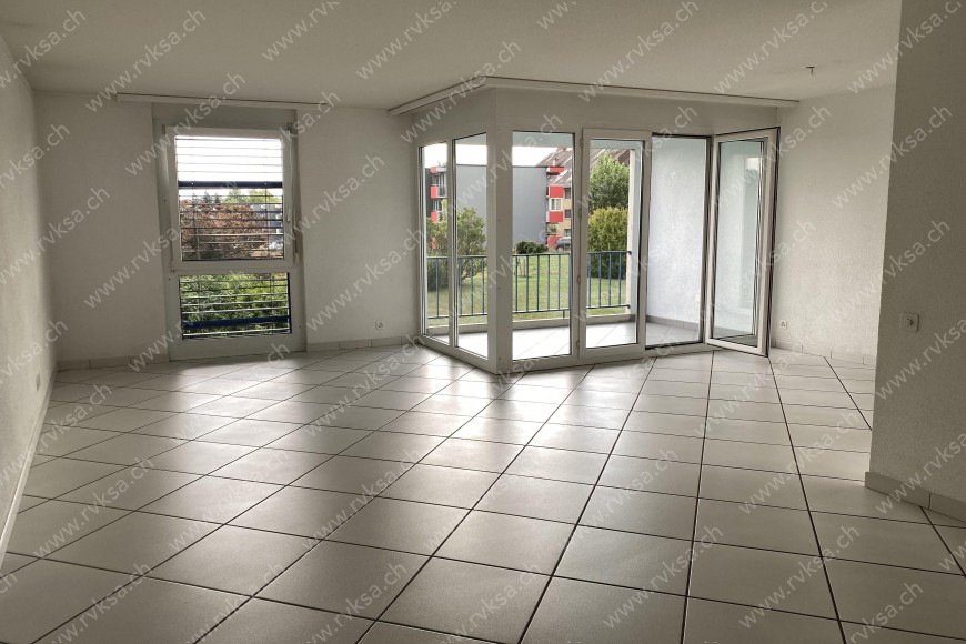 Appartement de 3.5 pièces, 88.4 m2, à Boudry Appartement de 3.5 pièces, 88.4 m2, à Boudry - Séjour