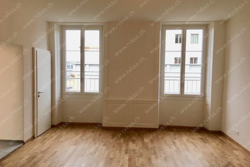 Appartement de 1 pièce, 41.7 m2, à Neuchâtel - Séjour 