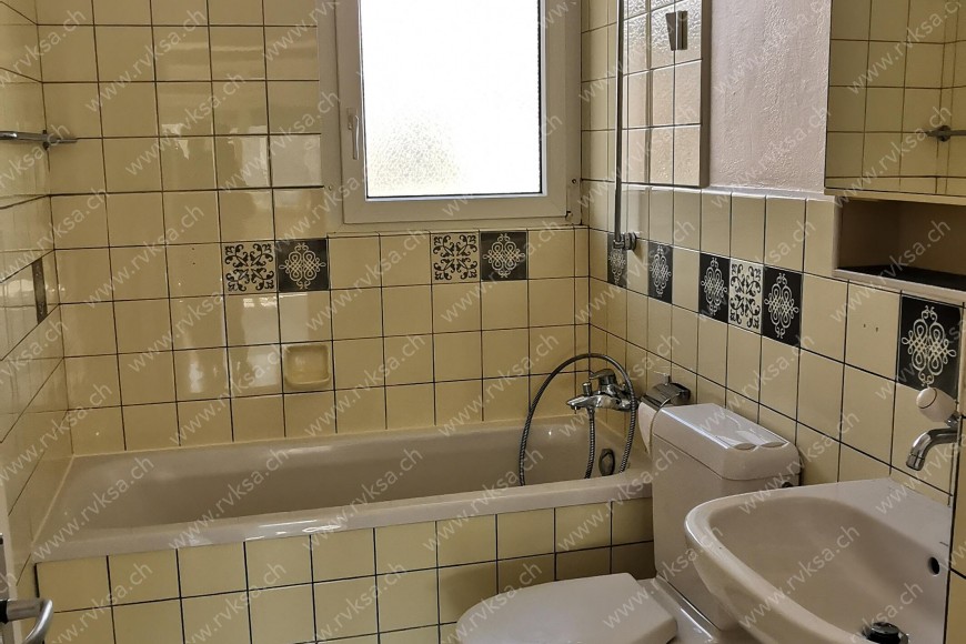 Appartement de 3 pièces, 58 m2, à Colombier - Salle de bain 