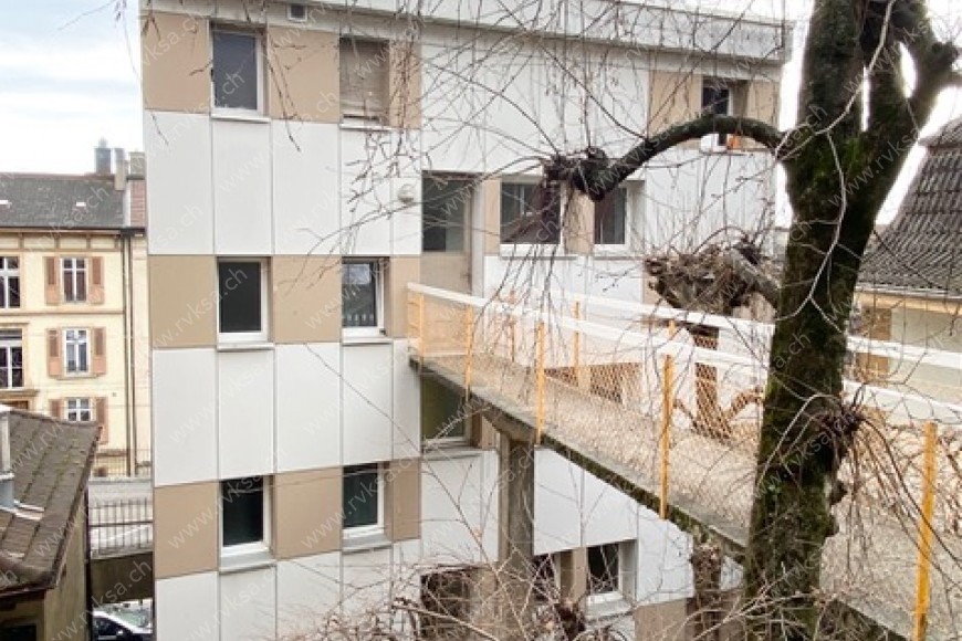 Local commercial de 3 pièces, 66 m2, à Neuchâtel Bâtiment Local commercial de 3 pièces, 66 m2, à Neuchâtel