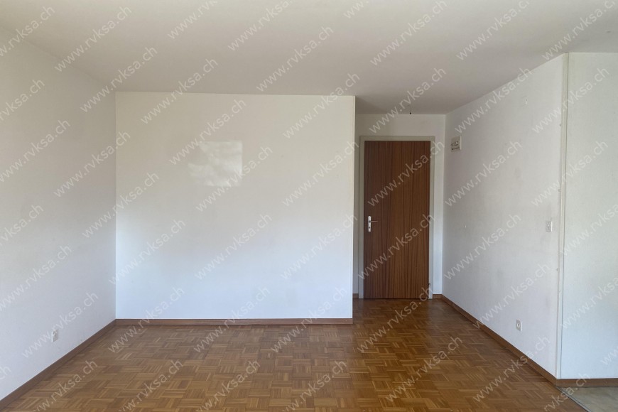 Appartement de 2 pièces, 43 m2, à Bôle Appartement de 2 pièces, 43 m2, à Bôle - Séjour