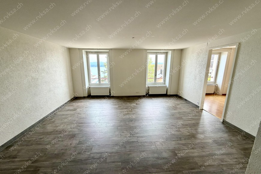 Appartement de 3.5 pièces, 72 m2, à Neuchâtel - Séjour 