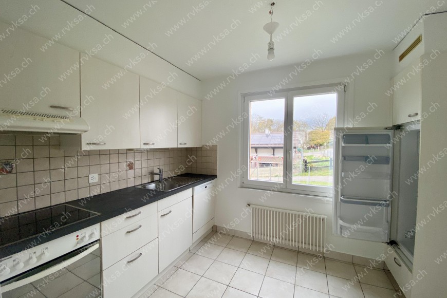 Appartement de 4 pièces, 71 m2, à Coffrane - Cuisine 