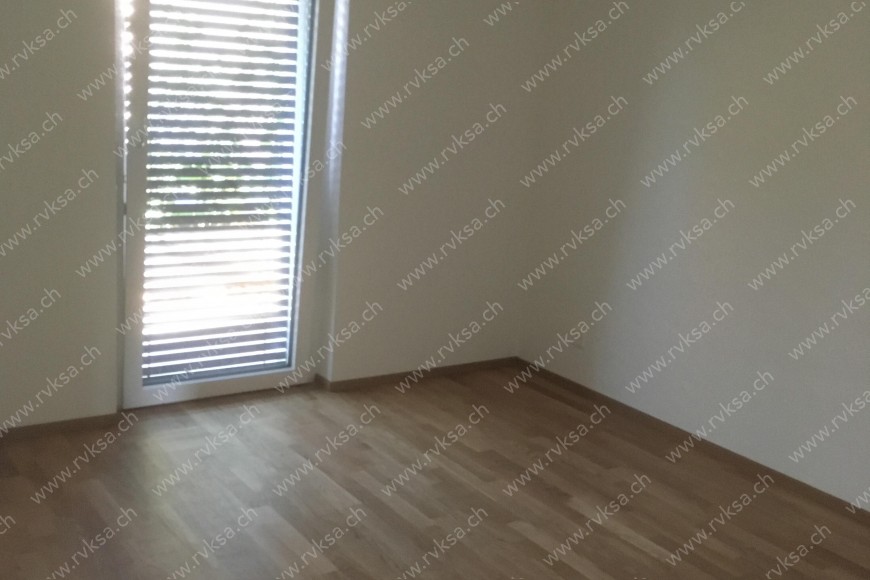 Appartement de 5 pièces, 105 m2, à Bôle Appartement de 5 pièces, 105 m2, à Bôle - Chambre N°2