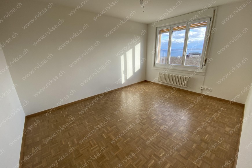 Appartement de 1 pièce, 32 m2, à Auvernier Appartement de 1 pièce, 32 m2, à Auvernier - Séjour