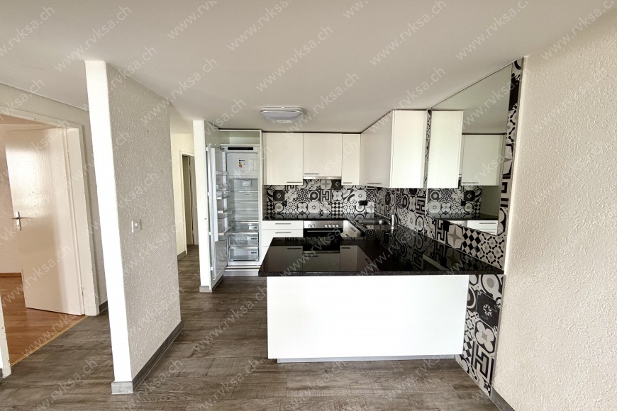 Appartement de 3.5 pièces, 72 m2, à Neuchâtel - Cuisine 