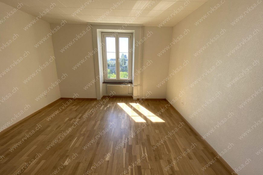Appartement de 3 pièces, 65 m2, à Neuchâtel - Chambre N°2 