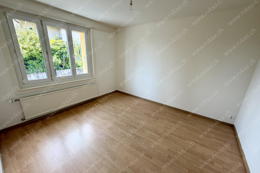 Appartement de 4 pièces, 90 m2, à Neuchâtel - Chambre N°1 