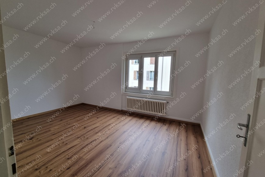 Appartement de 3 pièces, 66 m2, à Les Geneveys-sur-Coffrane - Chambre N°1 