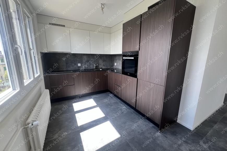 Appartement de 3 pièces, 70 m2, à Neuchâtel - Cuisine 