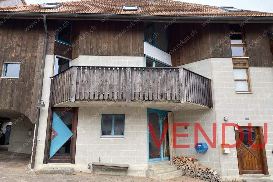 Porte d'entrée principale