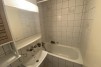 Appartement de 4 pièces, à Les Geneveys-sur-Coffrane - Salle de bain 