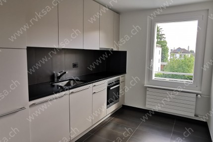 Appartement de 4 pièces, 77.5 m2, à Boudry Appartement de 4 pièces, 77.5 m2, à Boudry - Séjour