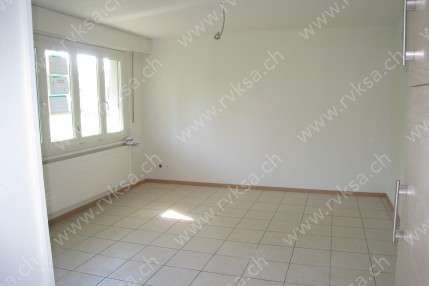 Appartement de 1 pièce, 25 m2, à Cortaillod - Séjour 