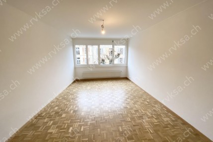 Local commercial de 1 pièce, 25 m2, à Neuchâtel - Séjour 