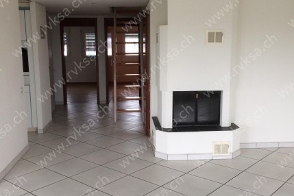 Appartement de 4.5 pièces, 99.5 m2, à Boudry - Séjour 