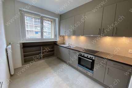 Appartement de 4.5 pièces, 90.60 m2, à Neuchâtel - Séjour 