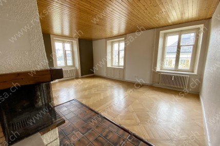 Appartement de 5 pièces, 183 m2, à La Chaux-de-Fonds - Séjour 