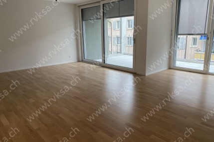 Appartement de 4.5 pièces, 114.6 m2, à Peseux - Séjour 