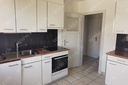 Appartement de 3 pièces, 61 m2, à Les Geneveys-sur-Coffrane - Séjour 