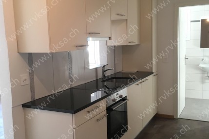 Appartement de 1.5 pièces, 37 m2, à Hauterive - Cuisine Séjour 