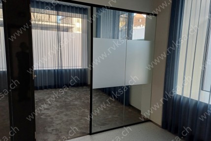 Local commercial de 1 pièce, 85 m2, à La Chaux-de-Fonds - Chambre N°1 