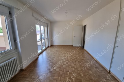 Appartement de 2 pièces, 40 m2, à Boudry - Séjour 