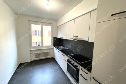Appartement de 3 pièces, 60 m2, à Neuchâtel - Séjour 
