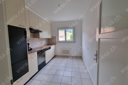 Appartement de 3 pièces, 66 m2, à Les Geneveys-sur-Coffrane - Séjour 