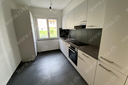 Appartement de 3 pièces, 72 m2, à Neuchâtel - Séjour 
