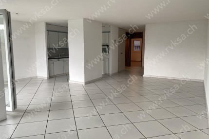 Appartement de 3.5 pièces, 88.4 m2, à Boudry - Cuisine Séjour 